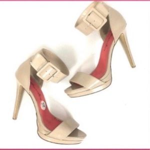 Penny Loves Kenny Nude Tan Ankle Strap High Heels Size 9.5